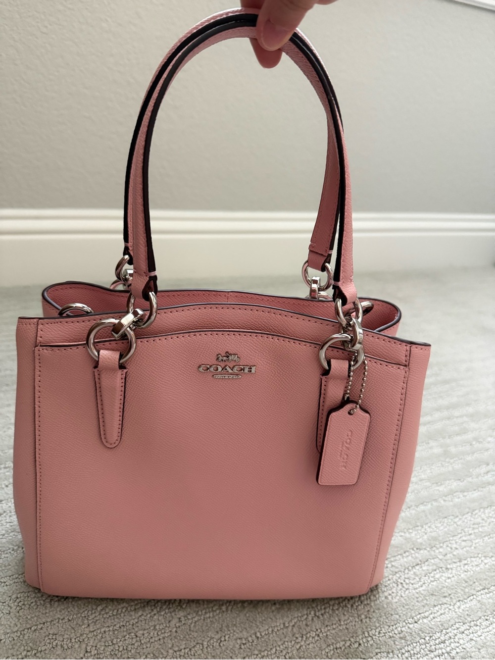 NWT-Coach Minetta detachable crossbody and satchel leather bag, pink, rare find